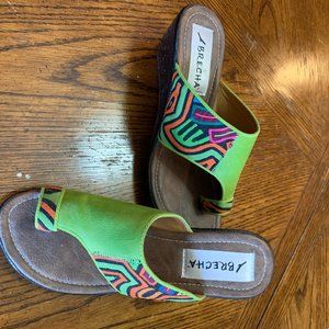 Brecha, wedge toe sandals